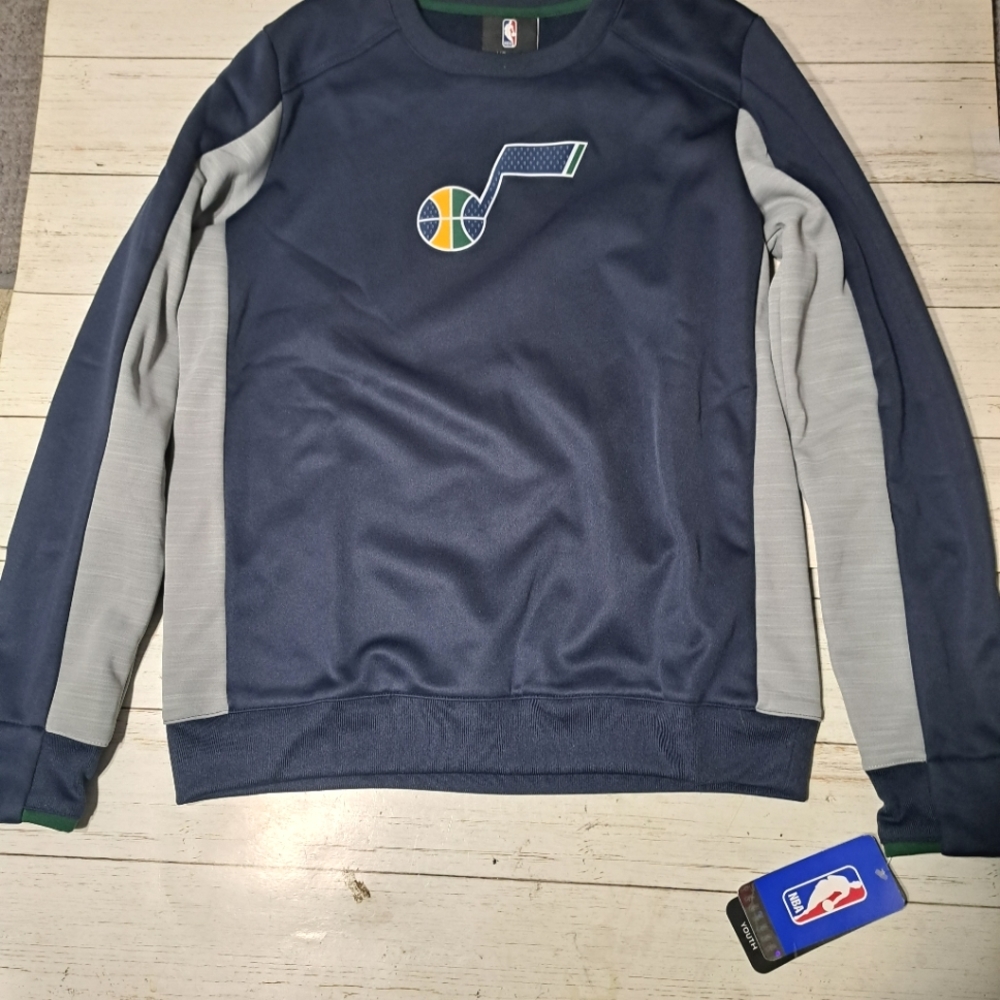Official licensed. NBA Jazz. Sweater.